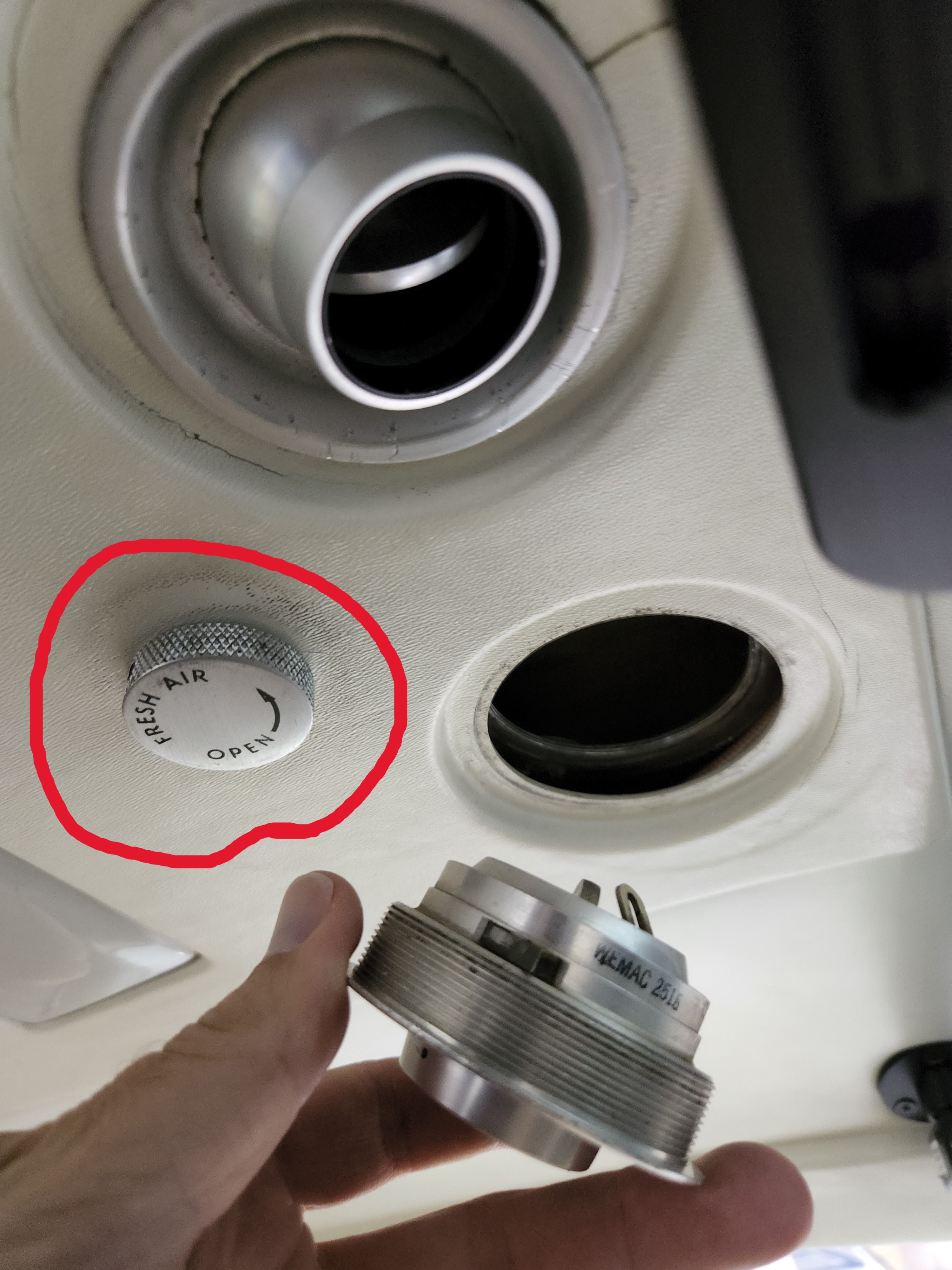 Fresh air knob not working
