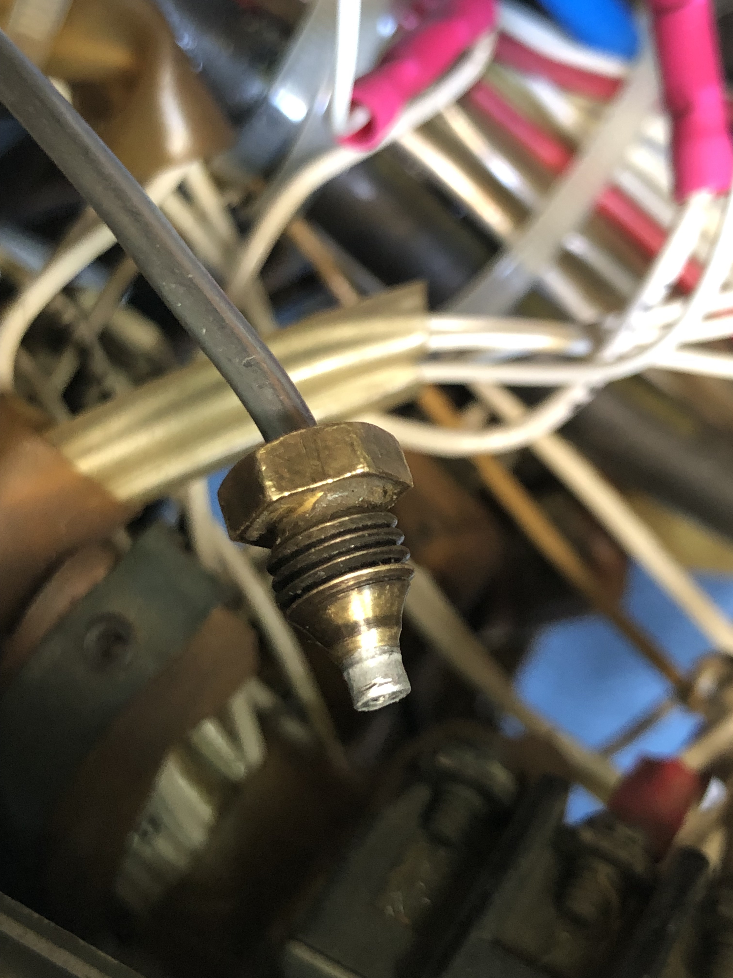 oil pressure sensor fitting