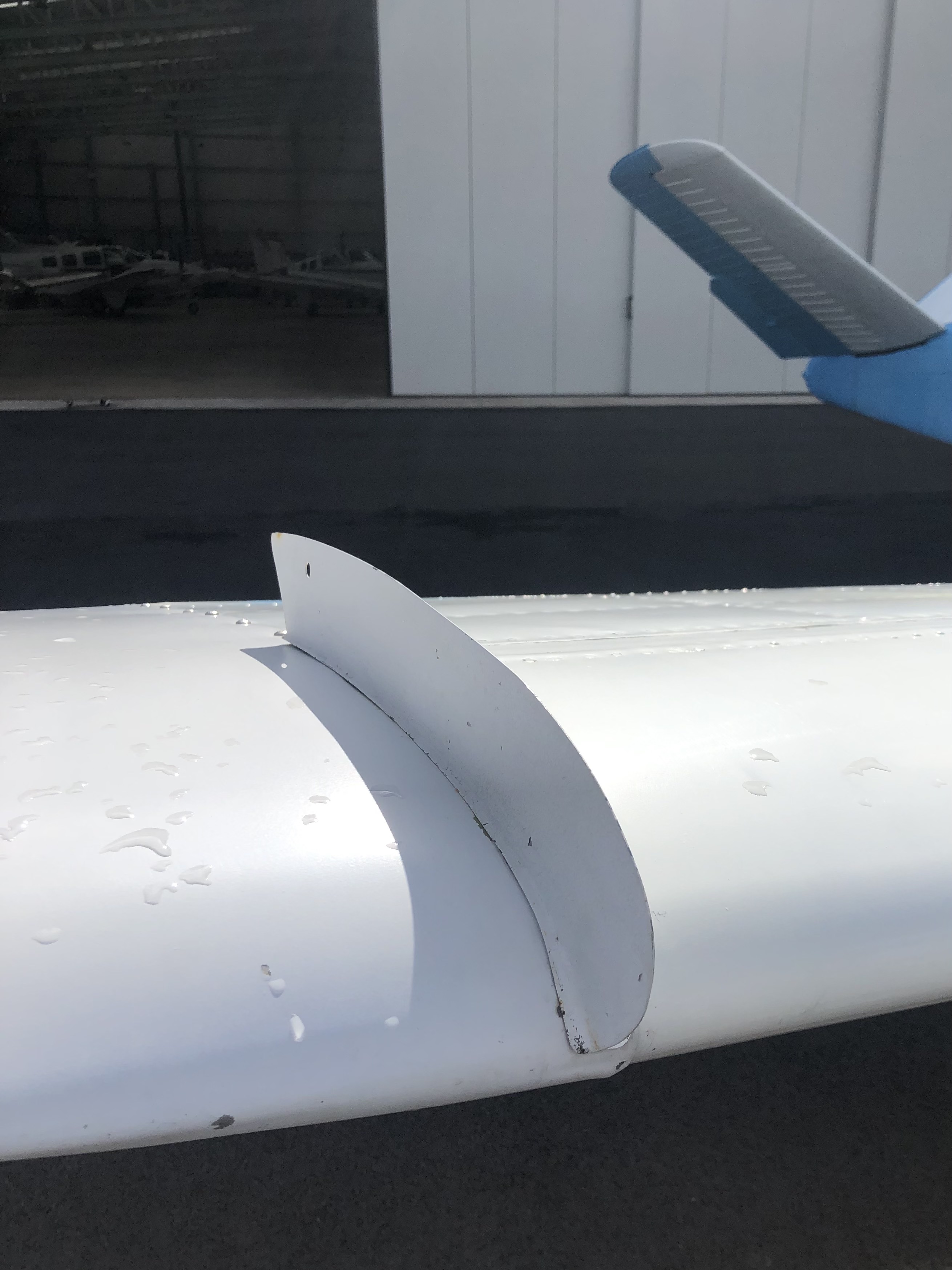 Strobe Fence / Wing Fence