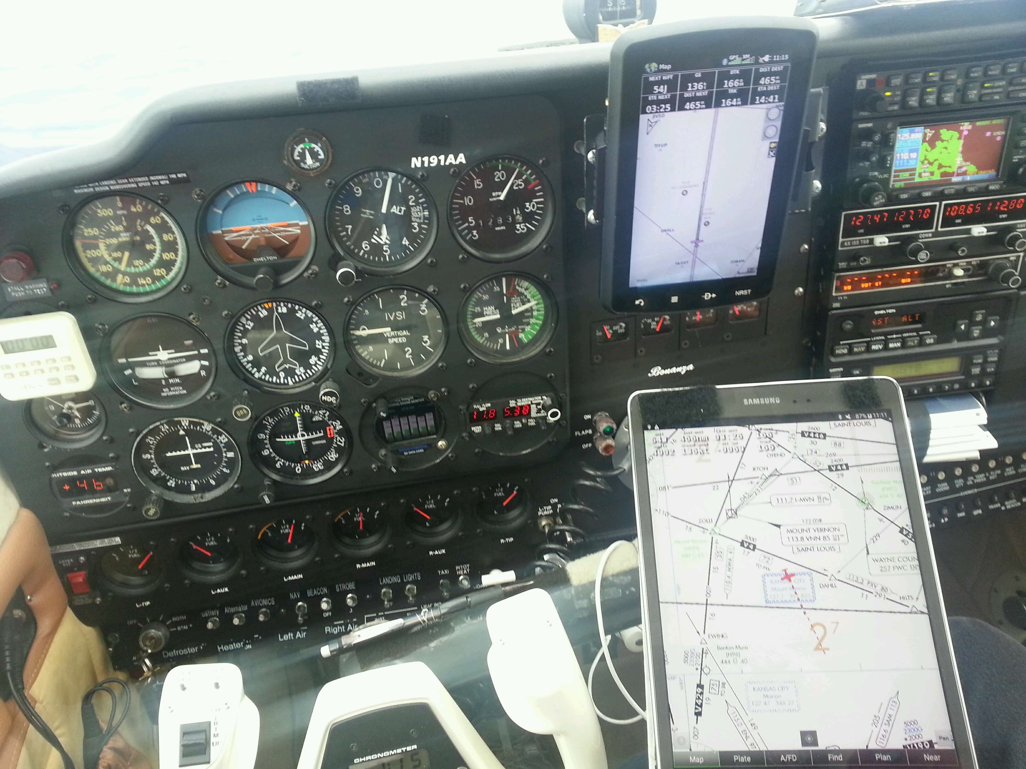 Ipad mounting in a Bonanza